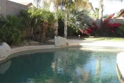 Image de Budget friendly monthly rental 4-bedroom house in serene Gilbert with large pool