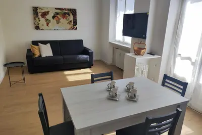 Image de City center, 4 steps from Alfieri Square