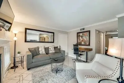 Image de Cozy 2bd Apt Hwy161/183  Dfw South  I12