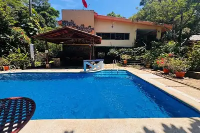 Image de Beach house, full equipped, 4 bedrooms, 3 bathrooms, a/c, swimming pool, trails