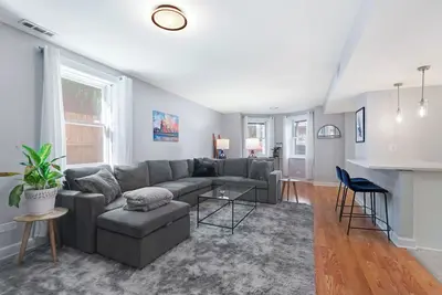 Image de Newly renovated, Chic, Spacious & Bright 1-bedroom apt in Lincoln Park!