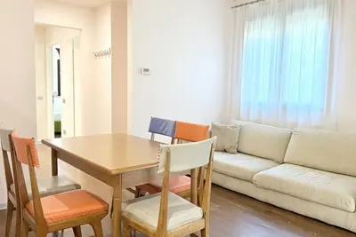 Image de Se185 – Senigallia, renovated two-bedroom apartment with garden and garage
