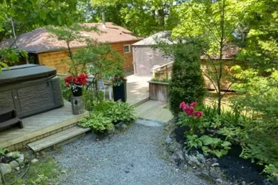 Image de Cabin On Crowe by Ez Retreats