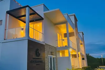 Image de 3 King Bed Suite @CockleshellBeach w/View of Nevis