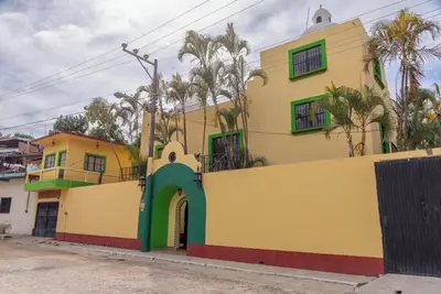 Image de Casa Jardín del Tuito- Authentic Mexican Retreat - Garden - Pool max 17 people