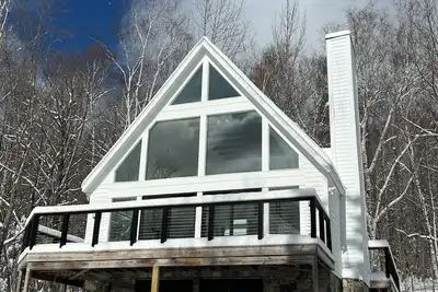 Image de Chalet /Stratton Mountain Vt /5 minutes from base/Tesla Charger/5 bedrooms
