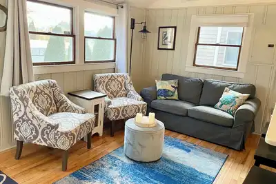 Image de Charming/Tiny Blue Heron Cottage - 1/2 mile2beach-Dog Ok-Firepit