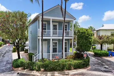 Image de Oceanside Villa with Beach, Pool, Kayaks, Gated Privacy & Boat Dock Available