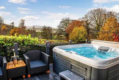 Image de 3 chambres à coucher à Bala,