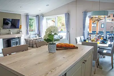 Image de 2 chambres à coucher à Bala,