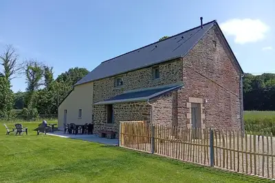 Image de Gîte familial confortable à la campagne avec jardin clos