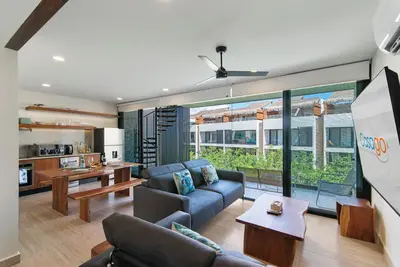 Image de Vibrate Penthouse | Private Terrace & Plunge Pool | Casago