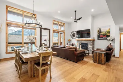 Image de Majestic Views! Tamarack Penthouse 3 Bd / 3 Ba