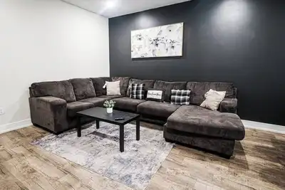 Image de 4Bed 4Bath Backyard Temple Wifi Games Sleeps12