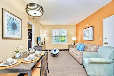 Image de King Suite w Pool & Hot Tub Near Disney