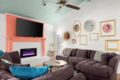 Image de New Remodeled 4 Bdrm Central Austin W/Pool & Patio