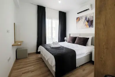 Garden suite - poolside