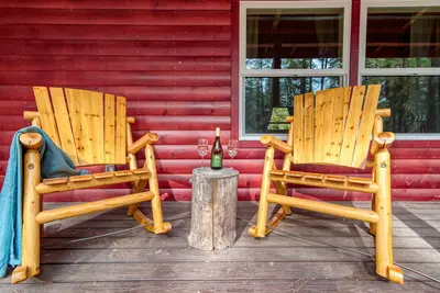 Image de Welcome to your new favorite Graeagle getaway!