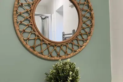 Image de School Path in the heart of the historic Ironbridge