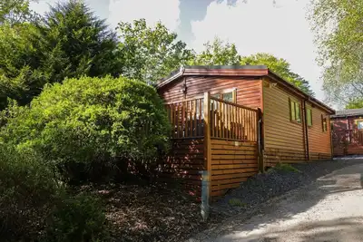 Mere Brook Lodge, pet friendly, with pool in Windermere