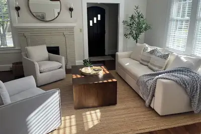 Image de Urban Oasis Near Fort Benning in Central Columbus