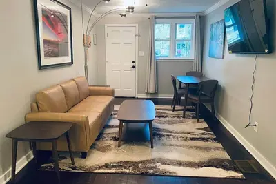 Image de Heated Swim Spa! ! Unit A - The Hourglass Inn