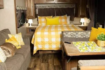 Image de Rv Amarillo in Orlando. Private Patio.