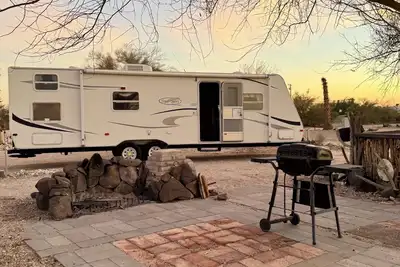 Image de Experience the Magic of Glamis in Your Cozy Desert Getaway ✨