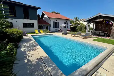 Image de Villa Les Lauriers - piscine et plage à 200 m