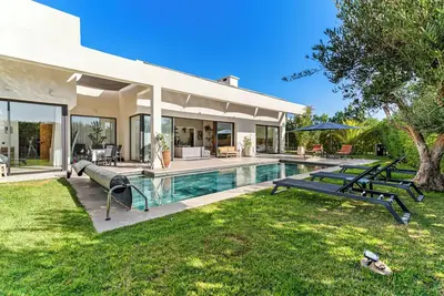 Image de Villa de rêve à Marrakech avec personnel privé et piscine