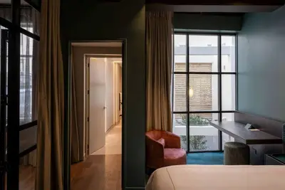 Image de Luxe Executive Getaway | 2 Bed 2 Bath |