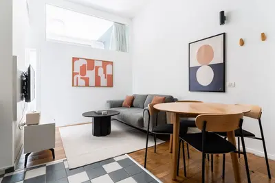 Image de Blueground | Lev HaIr, city view nr Carmel Market (Tlv-94)