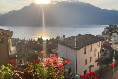 Image de Apartment with breathtaking views over Lake Como in a traditional Italian hamlet