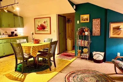 Image de Cool Fern Cozy Cottage apartment in Sioux Falls-close to Augustana