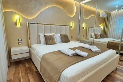 Image de Emar Luxury Apartment-Modern, Bright & Spacious Stay in Central Durres (Sleeps 4)