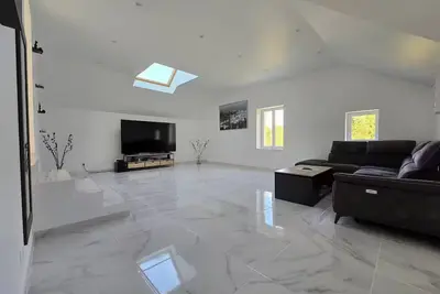 Image de objectif détente en bord de marne