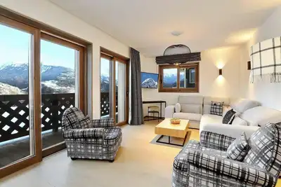 Image de Chalet Cinq Sommets - Luxe à Courchevel au coeur des Trois Vallées