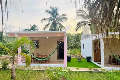 Image de Flamingos La Saladita Beach House - Casa Las Palmas