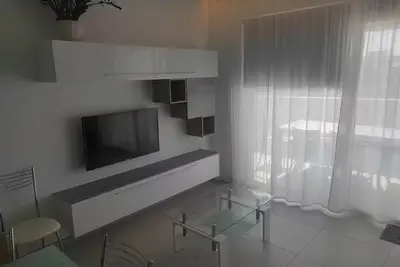 Image de Superb 2-bedroom Penthouse with Ac  private sundeck with hot tub in Tas-Sliema