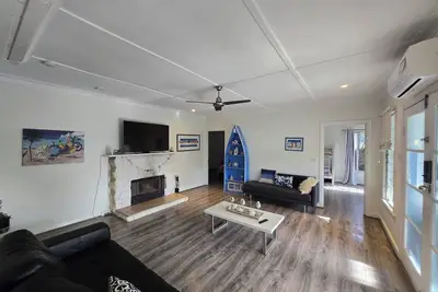 Image de Holiday House - 500m to the beach