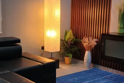 Image de Our new, modern house is the perfect place. With three spacious bedrooms.