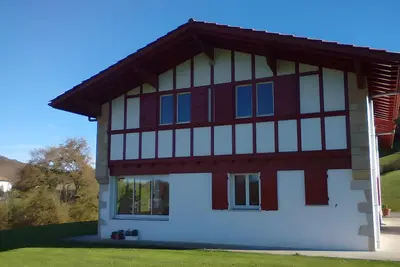 Image de Charmant appartement à Ainhoa – Aux portes de Bayonne et de l’Espagne