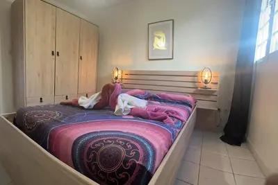 Image de Les Jumelles, deux villas de charme autour d’une piscine