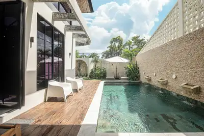 Image de Chic 4-Bedroom Villa in Central Seminyak, Near Beach