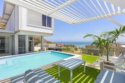 Image de Atlantic Sky Villa - Quatre Chambres Maison, Couchages 8