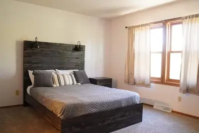 Image de Ultimate Family Getaway at Pine Lakes | Waterpark, Pool & Lakefront Cabins