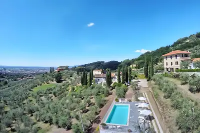 Image de Villa Maona avec piscine et charme toscan authentique