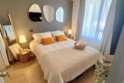 Image de 803. Attractive dpt. 1 block from the subway, 3 guests