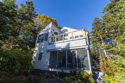 Image de Op Tree House by Sea maine