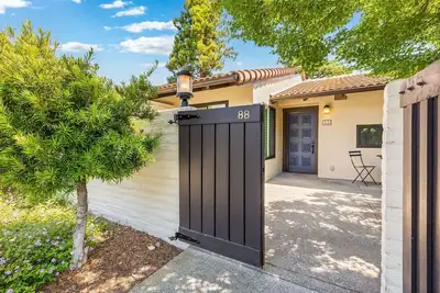 Image de Charming Holiday Haven in Wine Country